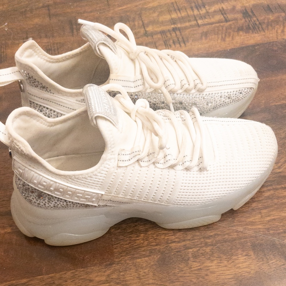 Steve Madden White Sparkle Rhinestone Maxima Training Bling Sneaker S 9.5